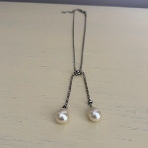 NWOT Silver Tone Faux Pearl Drop Lariat Necklace